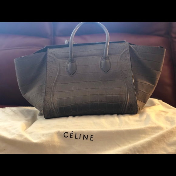 100% authentic Celine phantom bag. - Picture 4 of 8
